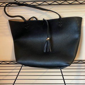 Black tote